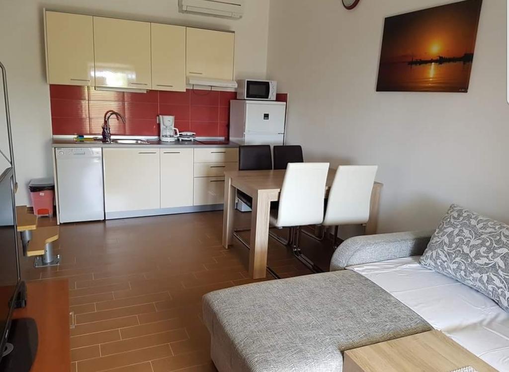 Apartments Punta Starigrad Exterior photo