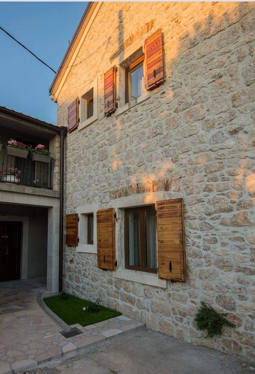 Apartments Punta Starigrad Exterior photo
